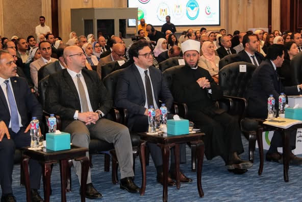 وزير الثقافة يشارك في إطلاق الخطة العاجلة للسكان والتنمية والبرنامج القومي للوقاية من التقزم وسوء التغذية تفعيلًا للمبادرة الرئاسية “بداية جديدة” لبناء الإنسان المصري